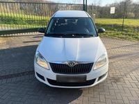 Gebraucht Skoda Roomster 90 PS (66 kW) 2012 Weiß Van / Kleinbus