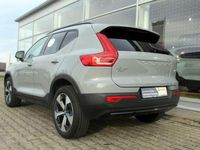 Gebraucht Volvo XC40 Plus 163 PS (119 kW) 2024 Grau SUV