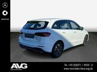 Gebraucht Mercedes B180 Advanced 136 PS (100 kW) 2024 Polarweiß Van / Kleinbus