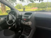 Gebraucht Toyota Aygo 68 PS (50 kW) 2007 Grau Kleinwagen
