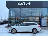 Gebraucht Ford Focus Titanium 125 PS (91 kW) 2020 Weiß Kombi