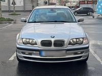 Usata BMW 320 2000 Grigio Berlina