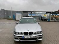 Gebraucht BMW 525 163 PS (119 kW) 2001 Grau Limousine