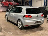 Gebraucht VW Golf VI Highline 160 PS (117 kW) 2010 Silber Kleinwagen