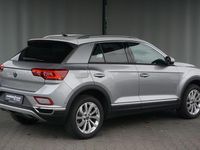 Gebraucht VW T-Roc Style 150 PS (110 kW) 2025 Pyritsilber metallic SUV
