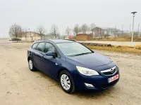 Gebraucht Opel Astra 116 PS (85 kW) 2010 Blau Limousine