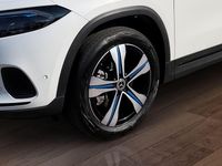 Gebraucht Mercedes EQA300 167 kW (228 PS) 2022 Weiß SUV