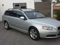 Gebraucht Volvo V70 Summum 205 PS (150 kW) 2010 Silber Kombi