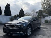 Gebraucht VW Passat Business 150 PS (110 kW) 2019 Blau Limousine