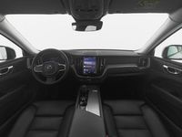 Gebraucht Volvo XC60 Plus 197 PS (144 kW) 2024 Vapour grey / SUV