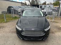 Gebraucht Ford Mondeo Titanium 160 PS (117 kW) 2015 Schwarz Limousine