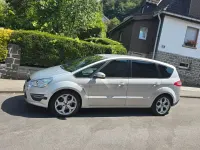 Gebraucht Ford S-MAX Trend 140 PS (102 kW) 2010 Silber Van / Kleinbus