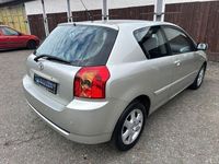 Używany Toyota Corolla Edition 97 KM (71 kW) 2006 Srebrny Sedan/Limuzyna