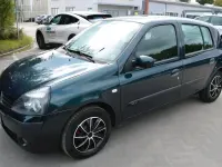 Gebraucht Renault Clio II Dynamique 75 PS (55 kW) 2004 Grün Limousine