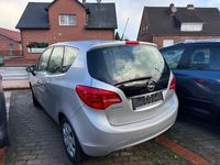 Gebraucht Opel Meriva Edition 95 PS (69 kW) 2011 Silber Van / Kleinbus