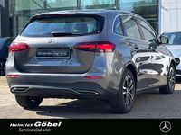 Gebraucht Mercedes E250 Progressive 163 PS (119 kW) 2024 Lack mountaingrau Limousine