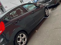 Gebraucht Ford Fiesta 60 PS (44 kW) 2009 Schwarz Kleinwagen