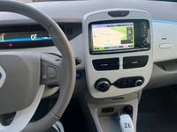 Gebraucht Renault Zoe 42 kW (58 PS) 2016 Weiß Kleinwagen