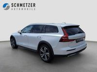 Gebraucht Volvo V60 CC 184 PS (135 kW) 2024 Kombi