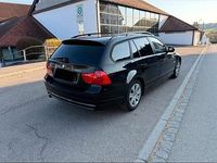 Second-hand BMW 318 143 CP (105 kW) 2009 Negru Break