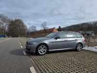 Gebraucht BMW 320 120 PS (88 kW) 2010 Silber Kombi
