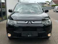 Gebraucht Mitsubishi Outlander Invite 150 PS (110 kW) 2014 Schwarz SUV