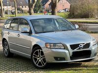 Gebraucht Volvo V50 150 PS (110 kW) 2011 Grau Kombi