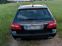 Gebraucht Mercedes E220 Avantgarde 170 PS (125 kW) 2012 Schwarz Kombi