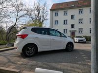 Gebraucht Hyundai ix20 120 PS (88 kW) 2013 Weiß Kleinwagen