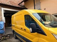 Second-hand Ford Transit 101 CP (74 kW) 2015 Galben Berlinǎ