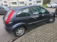 Gebraucht Ford Fiesta 69 PS (50 kW) 2007 Blau Kleinwagen