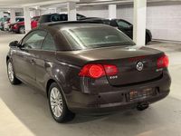 Gebraucht VW Eos 150 PS (110 kW) 2009 Violet Cabrio