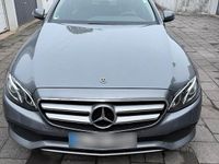 Gebraucht Mercedes E220 Avantgarde 194 PS (142 kW) 2018 Silber Limousine