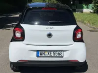 Gebraucht Smart ForFour Basis 71 PS (52 kW) 2018 Schwarz Kleinwagen