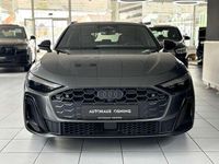 Second-hand Audi A5 S-Line 204 CP (150 kW) 2025 Gri Break