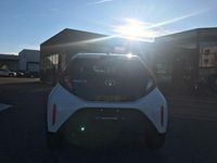 Neu Toyota Aygo X Business Edition 72 PS (52 kW) 2025 Weiß SUV