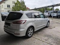 Gebraucht Ford S-MAX Titanium 150 PS (110 kW) 2021 Polarsilber metallic (metallic) Van / Kleinbus