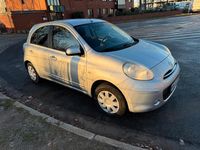 Gebraucht Nissan Micra Acenta 80 PS (58 kW) 2011 Silber Kleinwagen