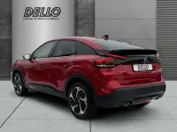 Używany Citroën C4 PureTech 131 KM (96 kW) 2023 Czerwony Sedan/Limuzyna