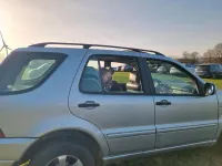 Gebraucht Mercedes ML430 272 PS (200 kW) 1999 Silber SUV