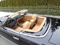Gebraucht Mercedes 560 227 PS (166 kW) 1987 Schwarz Cabrio