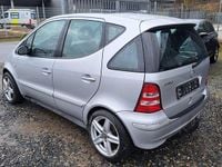 Gebraucht Mercedes A190 Elegance 125 PS (91 kW) 2001 Silber Van / Kleinbus