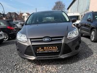 Gebraucht Ford Focus Ambiente 101 PS (74 kW) 2013 Grau Kombi