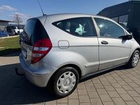Gebraucht Mercedes A150 95 PS (69 kW) 2005 Silber Kleinwagen
