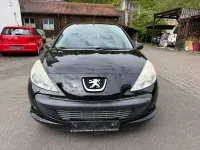 Gebraucht Peugeot 206 73 PS (53 kW) 2012 Schwarz Limousine