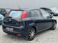 Gebraucht Fiat Grande Punto 65 PS (47 kW) 2009 Blau Kleinwagen