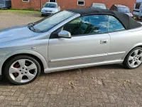 Gebraucht Opel Astra Cabriolet 147 PS (108 kW) 2002 Silber Cabrio