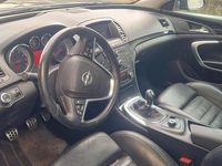 Gebraucht Opel Insignia 220 PS (161 kW) 2009 Schwarz Kombi