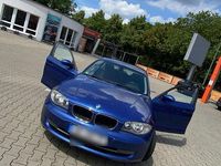Gebraucht BMW 116 122 PS (89 kW) 2009 Blau Kleinwagen