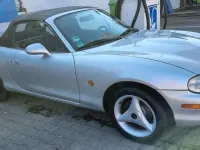 Gebraucht Mazda MX5 110 PS (80 kW) 2000 Silber Cabrio